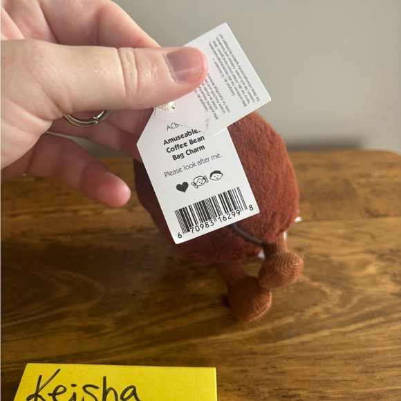 Jellycat coffee bean keychain - Picture 3 of 5